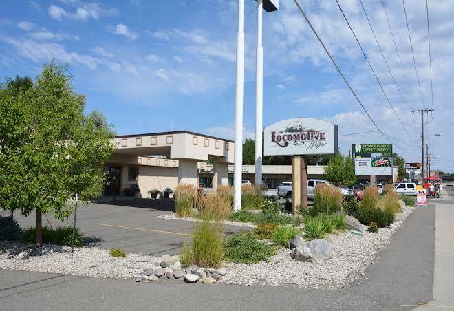 Locomotive inn