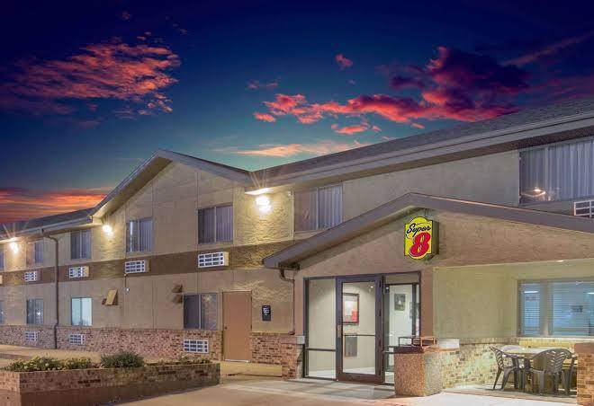 Super 8 By Wyndham Hastings Image