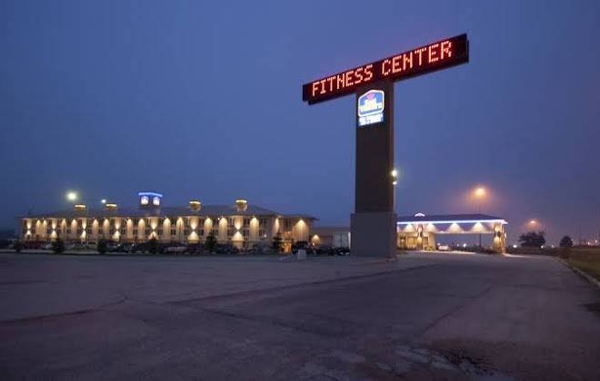 Best western plus mid nebraska inn & suites