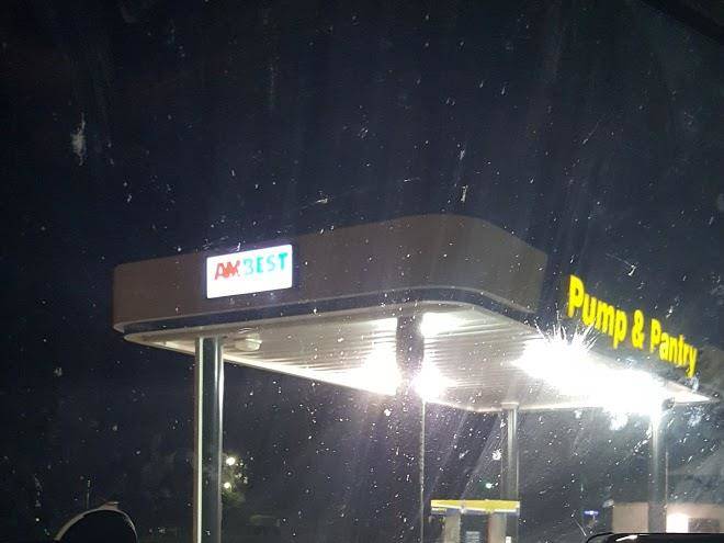 Pump & pantry motel