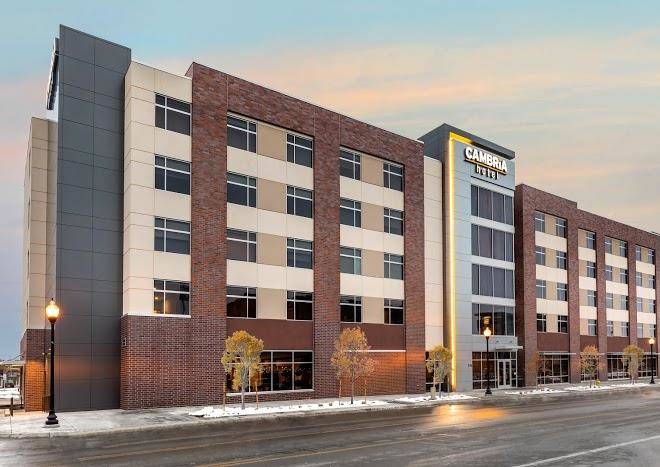 Cambria hotel omaha downtown