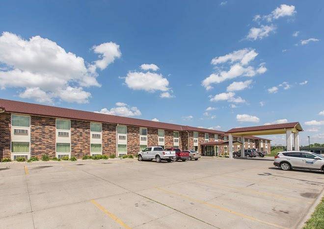 Motel 6 omaha ne central