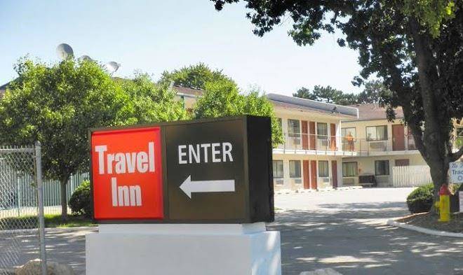 Travel Inn Omaha Image