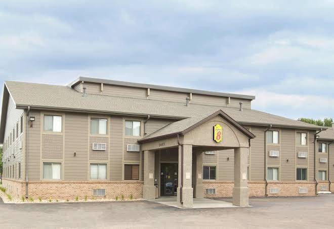 Super 8 by wyndham grand island