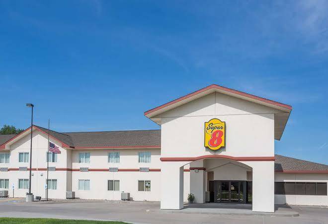 Super 8 by wyndham alma