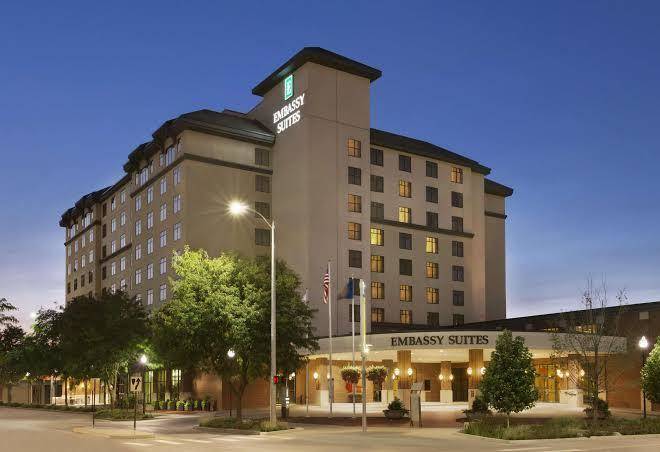 Embassy suites by hilton lincoln