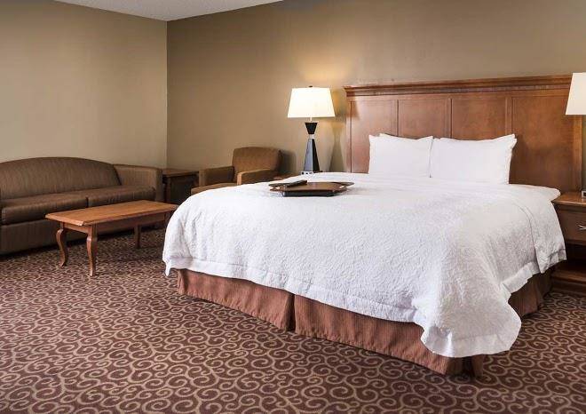 Hampton inn lincoln south heritage park