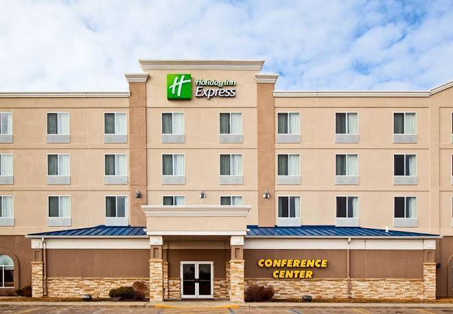 Holiday Inn Express & Suites North Platte Image