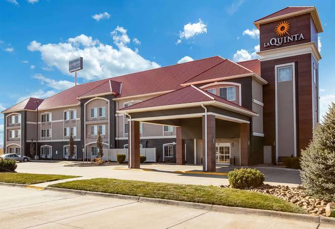 La Quinta Inn & Suites By Wyndham North Platte Image