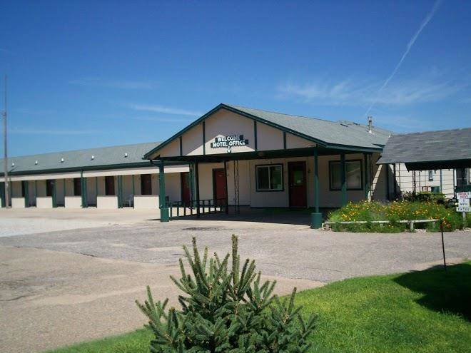 Blue Hill Motel Image