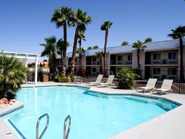 Aviation inn