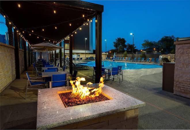 Holiday inn express & suites las vegas e tropicana