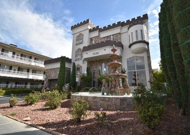 Manor suites