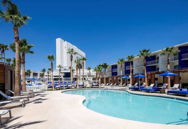 Tropicana las vegas a doubletree by hilton hotel & resort