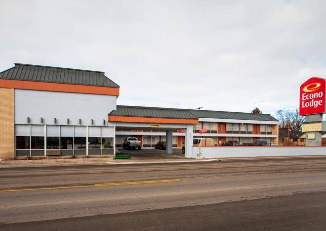 Econo lodge elko downtown area