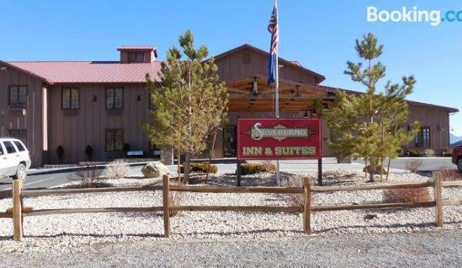 Silverland inn & suites