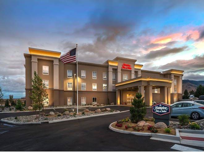 Hampton inn & suites reno west