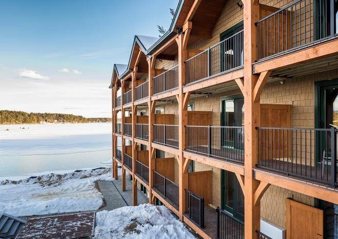 Center harbor inn