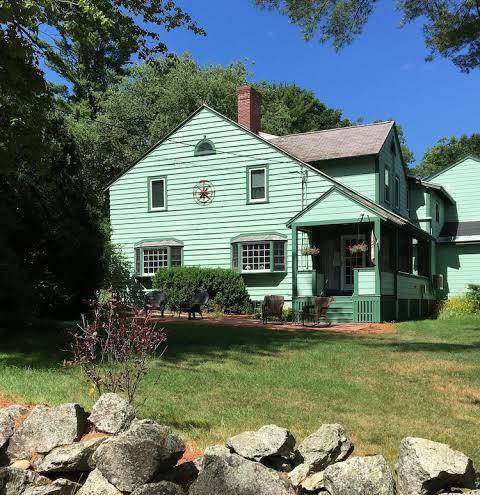 Tuckernuck inn