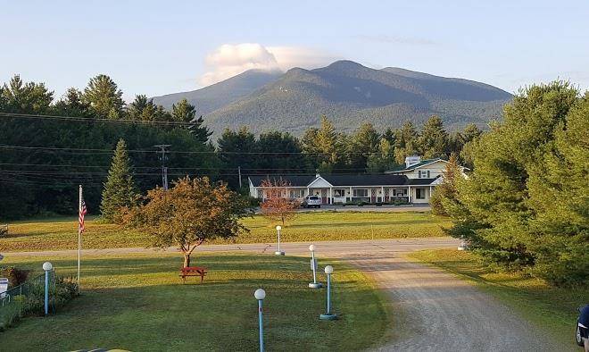 Four seasons motor inn