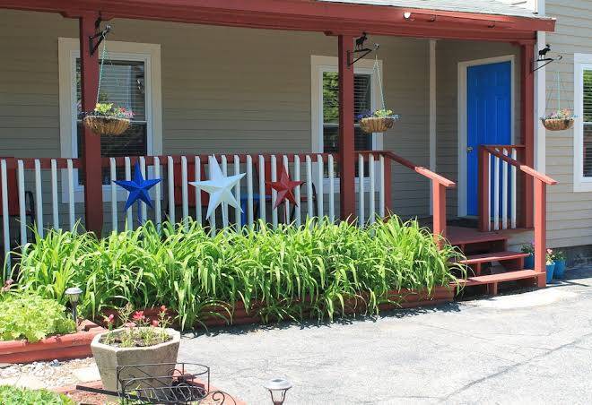 Strictly moose luxury vacation suites
