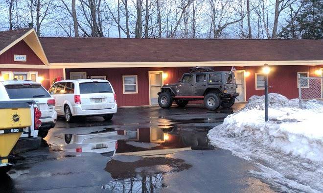 All seasons motel