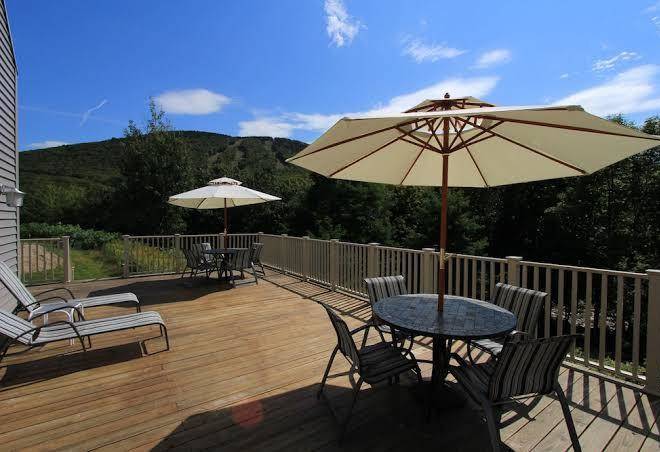 Lodge At Lincoln Station Image