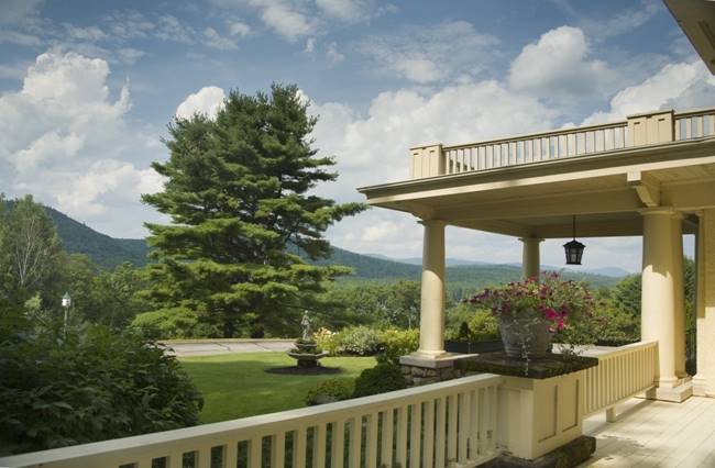 The manor on golden pond