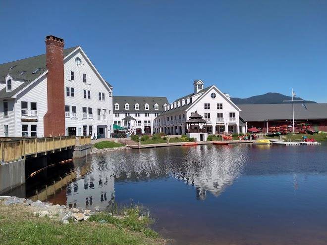 Town Square Condos Image