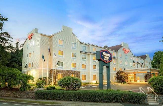 Hampton inn nashua