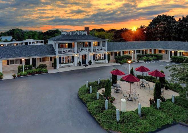 Port inn and suites portsmouth ascend hotel collection