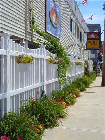 Ships inn