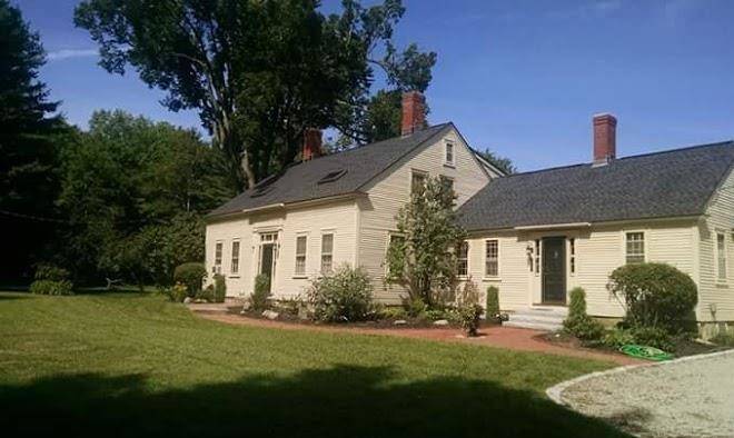Under the elm bed and breakfast