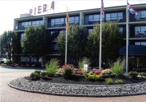 Pier 4 hotel
