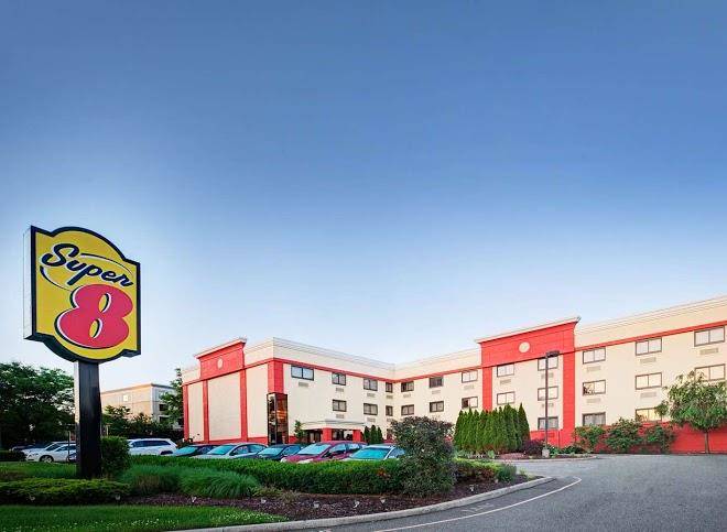 Super 8 by wyndham mahwah