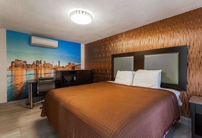 Travelodge By Wyndham South Hackensack Image