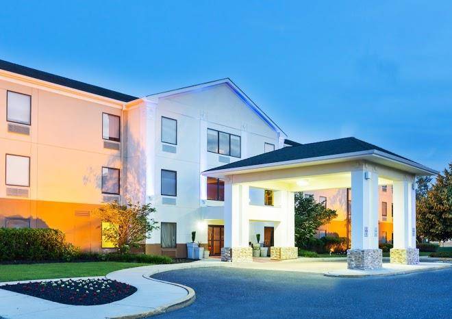 Holiday inn express & suites burlington mount holly