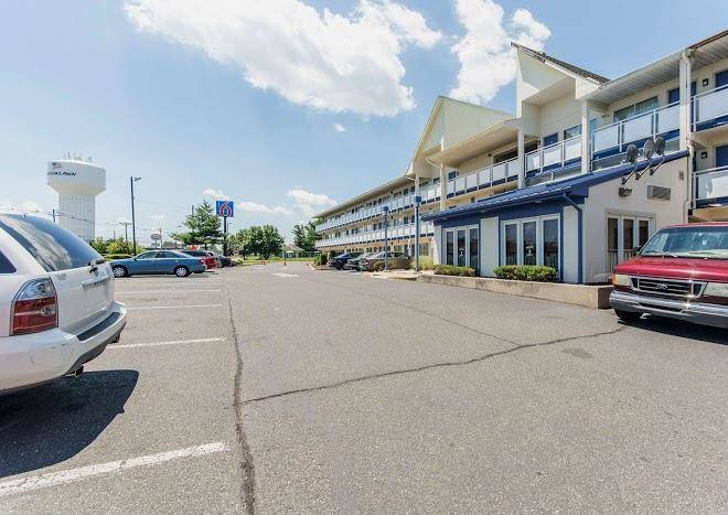 Motel 6 brooklawn nj philadelphia