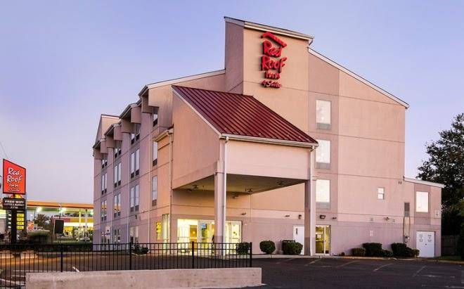 Red roof inn & suites philadelphia bellmawr