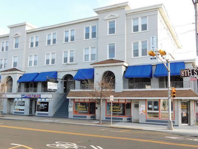 Blue water inn