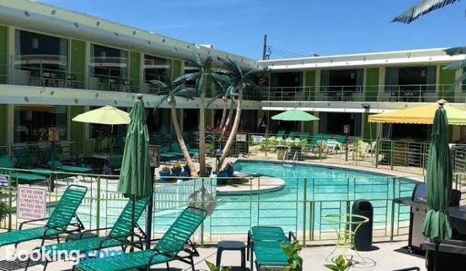 Caribbean motel