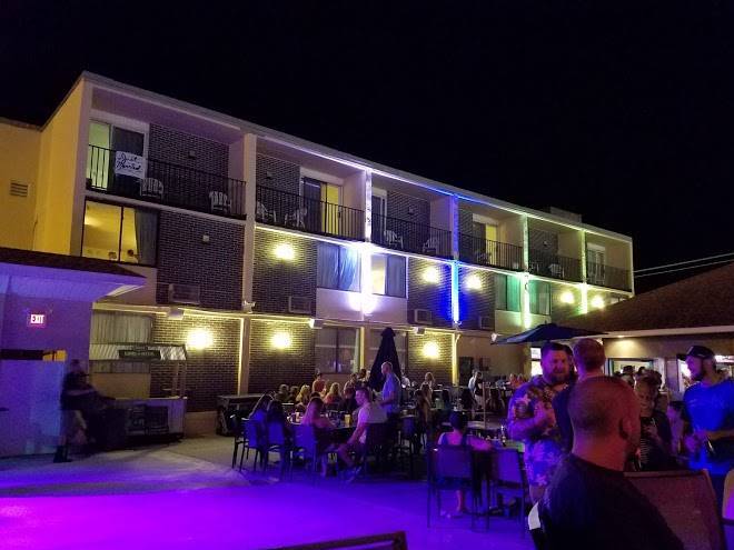 Coast motel