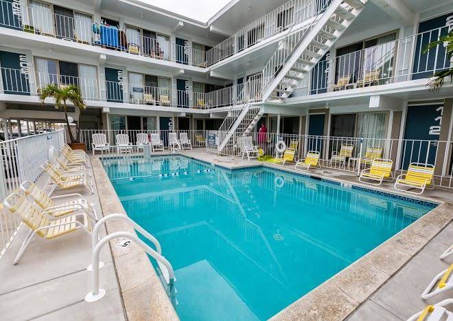 Harbor Light Family Resort Image