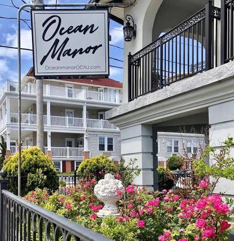 Ocean manor