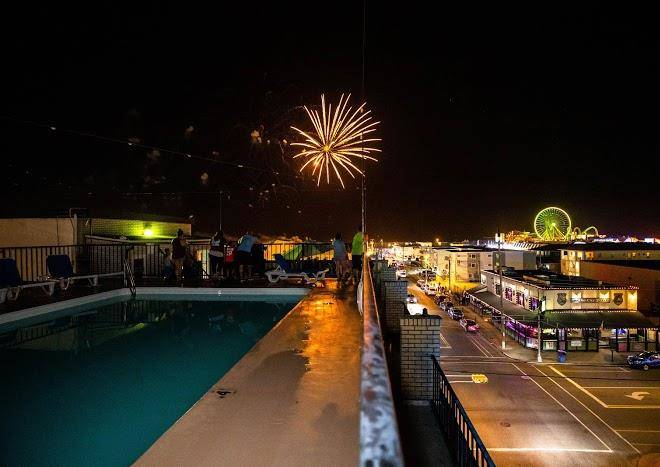 Premiere motor inn