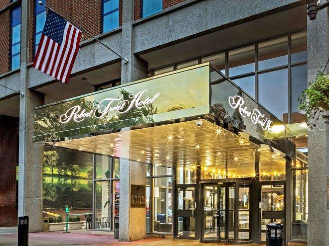 Best western plus robert treat hotel
