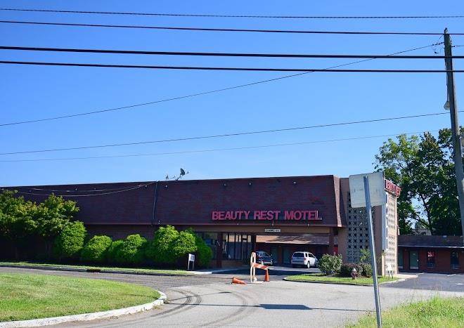 Beauty Rest Motel Image