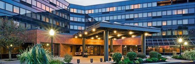 Crowne plaza edison
