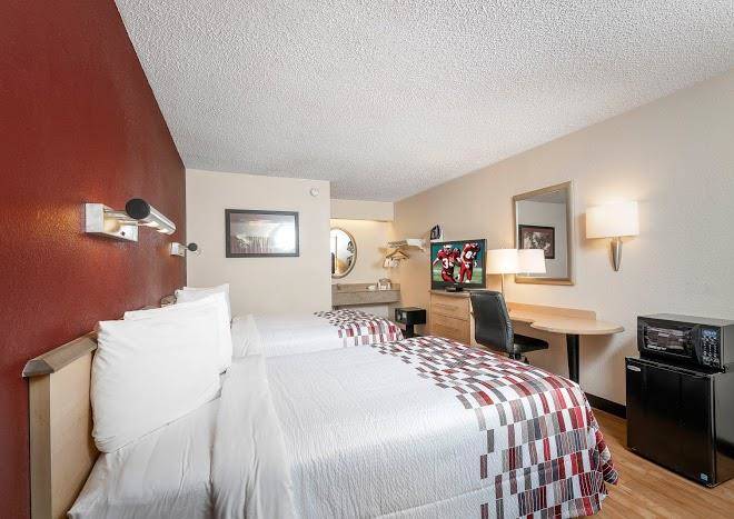 Red roof inn edison