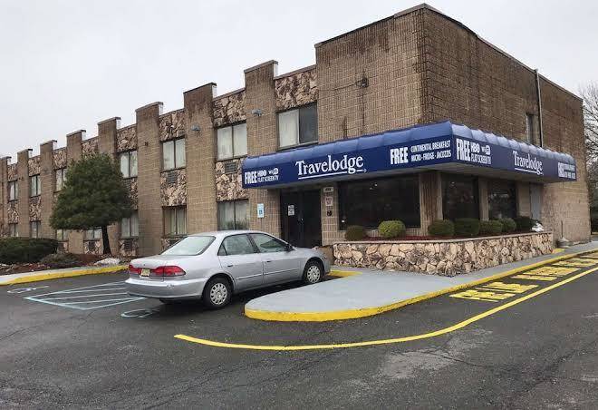 Travelodge By Wyndham Avenel Woodbridge Image